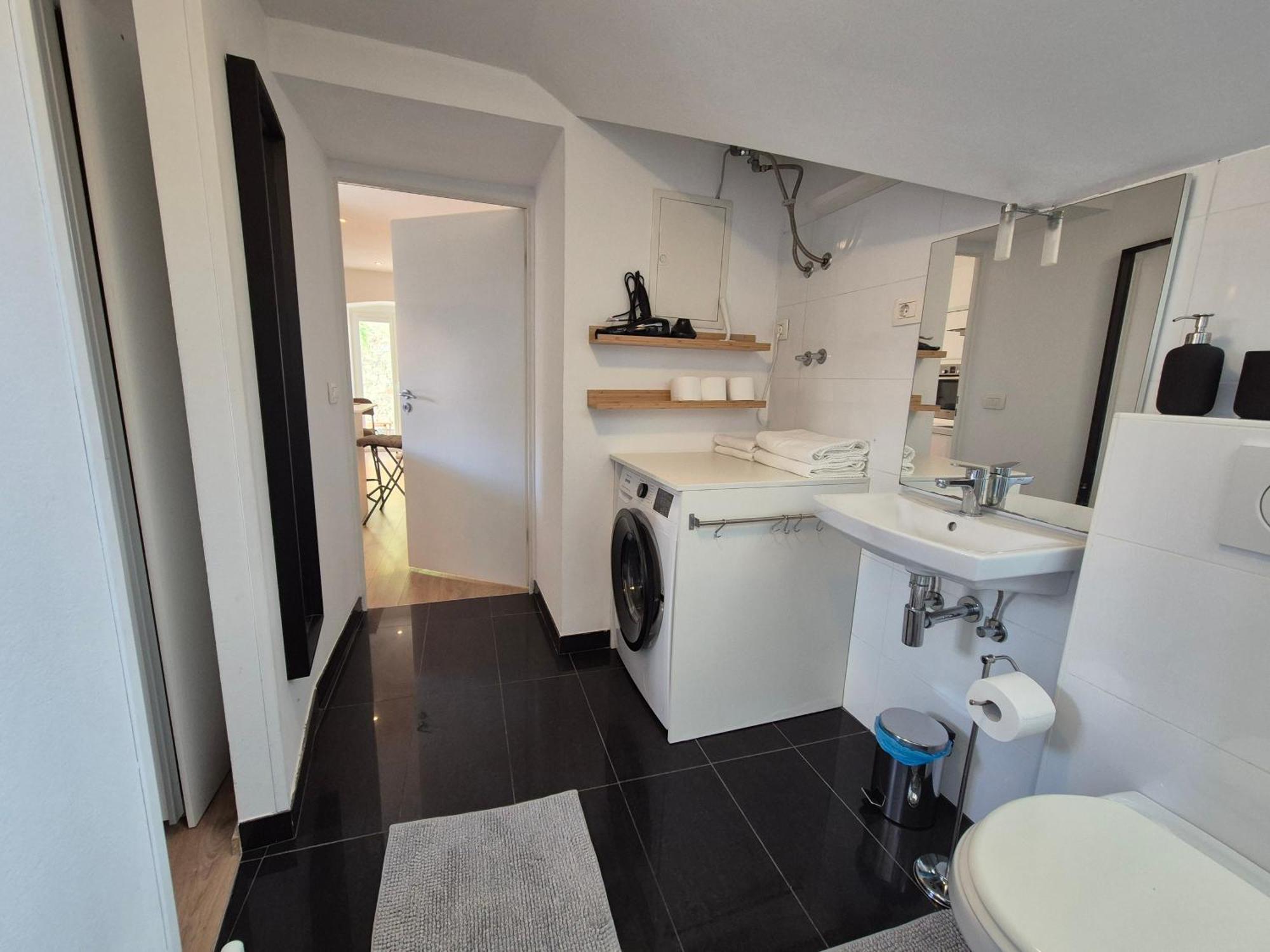 Valle Center Apartma